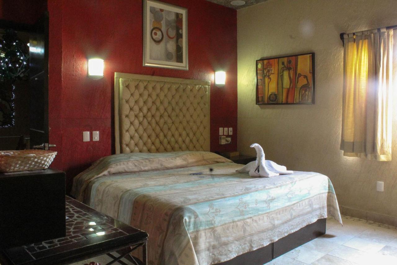 Villas Y Suites Paraiso Del Sur Cuernavaca Exteriör bild