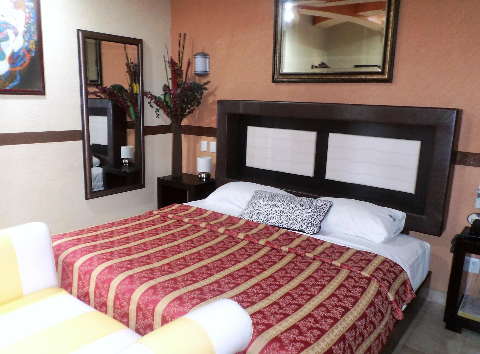 Villas Y Suites Paraiso Del Sur Cuernavaca Exteriör bild