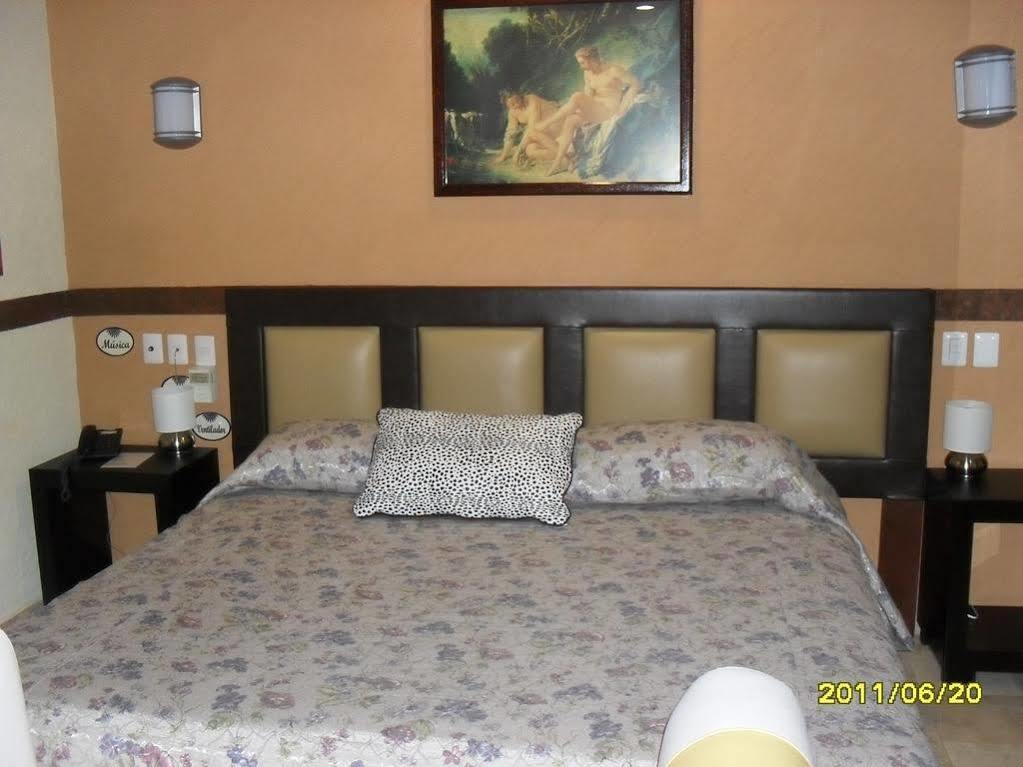 Villas Y Suites Paraiso Del Sur Cuernavaca Exteriör bild